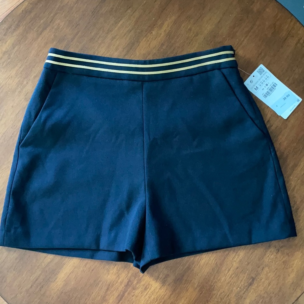 NWT Zara black shorts - Medium
